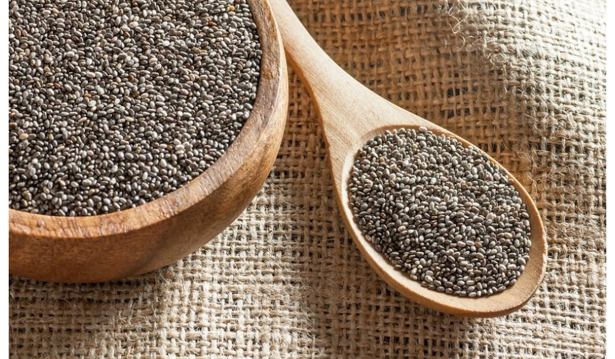 Właściwości nasion chia dla omega-3 i zdrowego trawienia